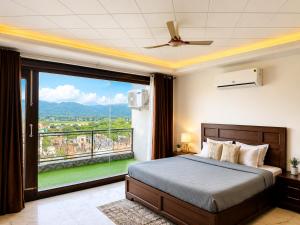 The Himalayan Crown 6BHK Penthouse
