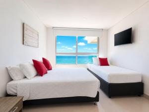 Beachfront apartment with a beautiful ocean view