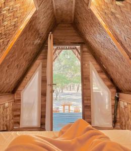 Beachside Cozy Cabin with shared bath - Isaiah 3