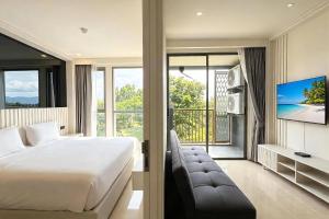 The Ozone Peaceful 1BR Near Laguna Phuket
