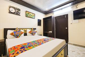 FabHotel SSD Grand