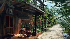 Café Tùng Homestay