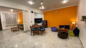 Avenaa Aurum Homestay Udaipur