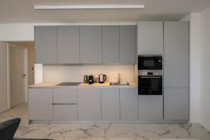 Brand new Luxury apartment G & L with sea view