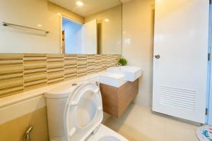 Wisdom Muangthong Hostel