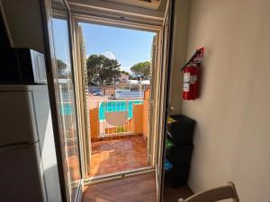 Mondello Holiday Wild Ashur beachfront