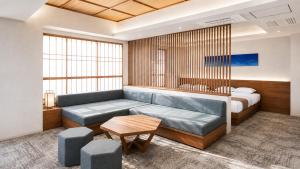 Minn Shinagawa East