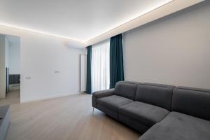 C92 Cortina North Amazing Views - 2 bedrooms - 2 bathrooms - paid parking