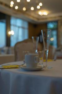 Grand Resort Elaton by Doukas