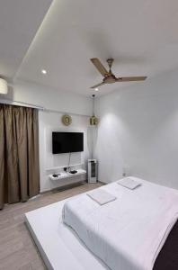 Shreejis Villa