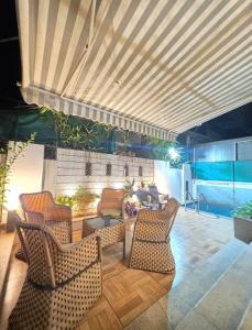 Shreejis Villa