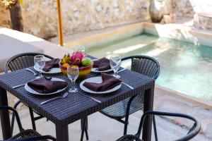 Villa Passion Fruit by Pertama Stay