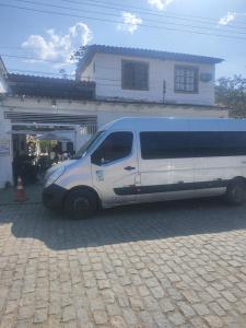 Pousada Dádiva e Passeios De Lancha Suite 10 Simples Na Esquina da Praia e ao Centro Histórico com lanchonete no Pátio
