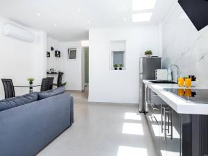 3 Charming Apartment in Las Americas