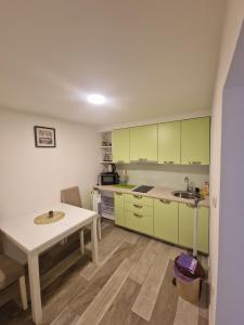 APARTMANI HERCEG