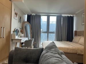 Cozy 1Bedroom with City View in Uptown BGC