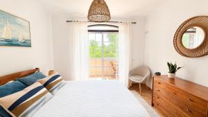 Pátio Sol Tróia Holiday House