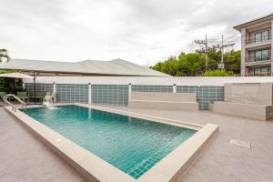 Luxury Private Pool Villa 8 Min Walk to Beach