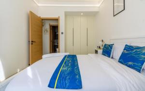 Riara One Residency Heated Swimming Pool Gym
