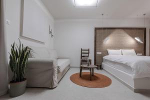 Boho Seafront Oasis in Lavrio