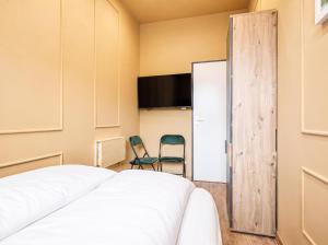 Comfortable 4 Private Rooms in Shared Apt Near Westbahnhof