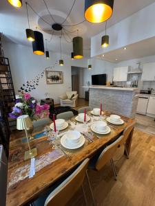 Central Golden Apartment