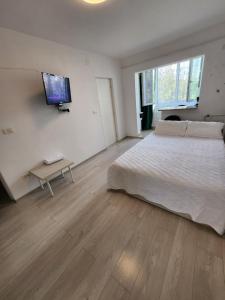 DIVESSA LUXURY STUDIO, self check-in non-stop, privacy