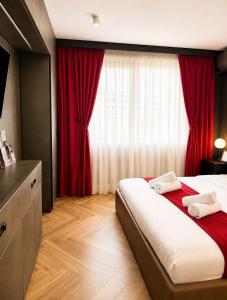 Elegance by Magic Apartments
