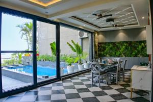 Ganga Euphoria - A Luxury Villa on the Ganges