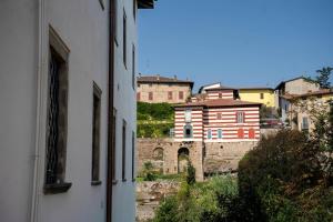 La casa sul fiume in unantica cappella