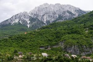 Gjeçaj Guesthouse and Restaurant