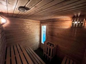 Chalet Wellness Retreat Labská by Interhome