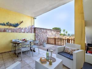 Apartment Sunset House Isola Rossa by Interhome