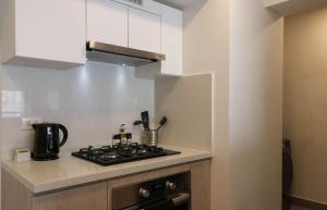 Enchanting 1BR with Balcony in Prime Miraflores