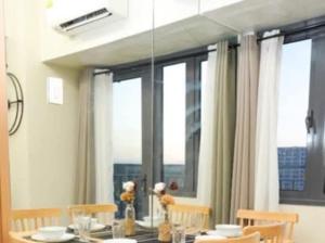 Happy Luxe Staycation 1