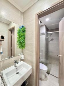 Modern & Luxury 2-Bedroom Vinhomes Grand Park