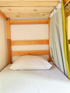 Eleven Hostel 1807