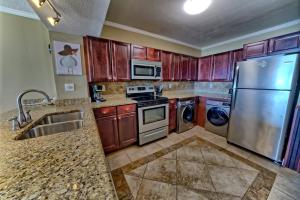Dunes B406-King Bed-Beachfront-Tennis&Pickleball
