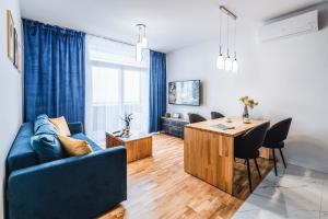 Emihouse Skyline Two-Bedroom Apartments