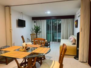 Apartamento en Edificio Sea View con Piscina Frente al mar y cerca a la playa