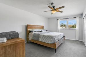 2BR 2B Get Away-Walk to St Aug