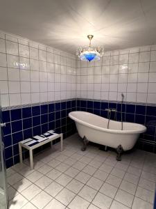 Källarlägenhet på centrala Smögen