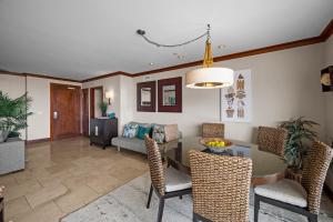 Ko Olina Beach Villas Ocean View Condo 2BR Sleeps 6 - 10th Floor B1003