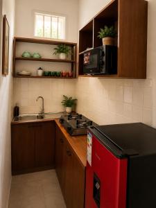 Luxury 2-Bedroom Apartment Near French Embassy