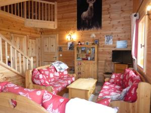 Chalet Le Villard, Chalets - Enchastrayes