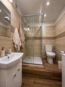 Bright & Cozy Studio with Free Parking