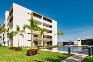 Cozy Family Stay Near Mazatlan Beach