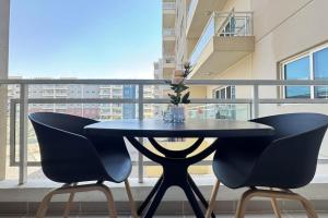 Stylish Queen Studio - Elegant Luxe Stay Escape
