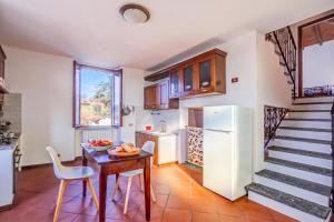 Casa al Castello in Leggiuno with Garden - Happy Rentals