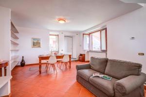 Casa al Castello in Leggiuno with Garden - Happy Rentals